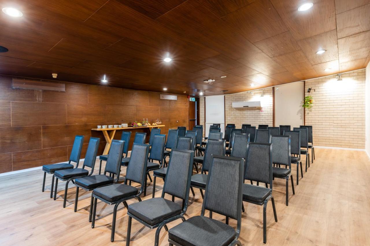 Eden Inn Zikhron Ya‘akov Eksteriør billede