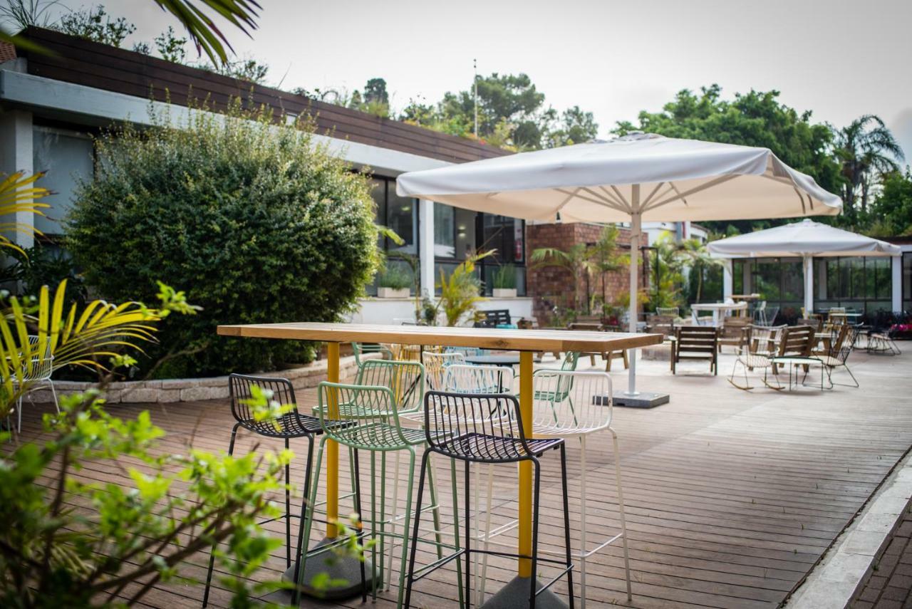 Eden Inn Zikhron Ya‘akov Eksteriør billede